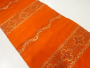 横段に花唐草模様織出し名古屋帯